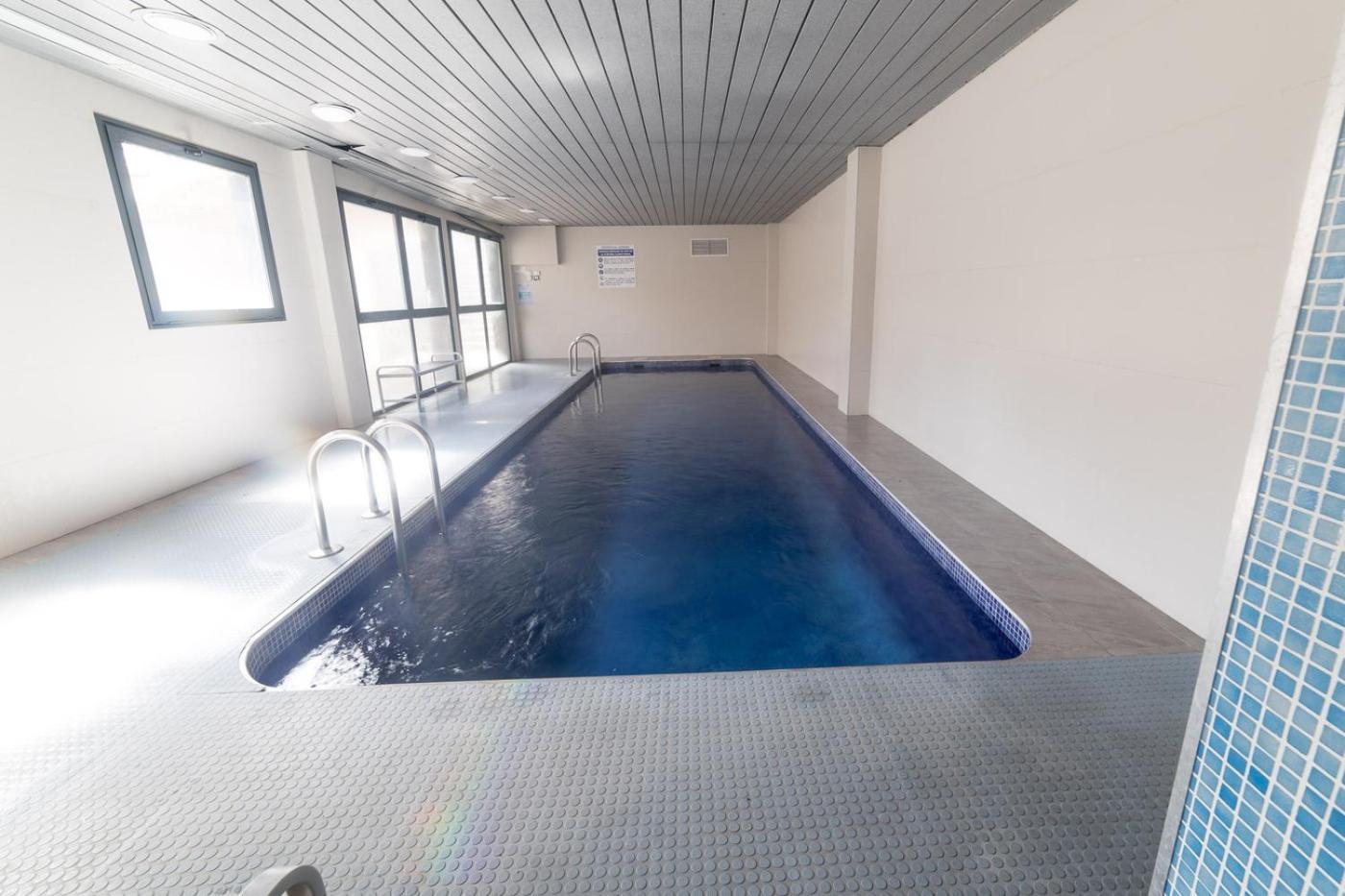 Apto. Con Piscinas Y Gym A 800 Metros De Playa El Campello Eksteriør bilde