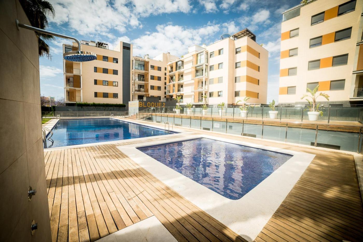 Apto. Con Piscinas Y Gym A 800 Metros De Playa El Campello Eksteriør bilde